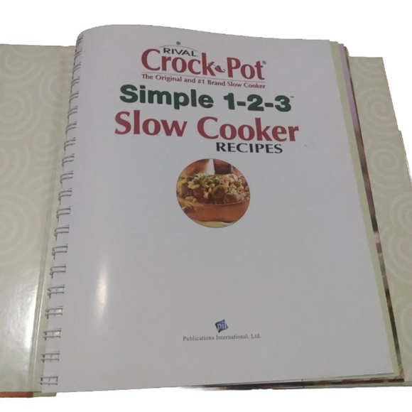 Rival Crock Pot Slow Cooker Easy 3 Step Recipes (Simple 1-2-3) Spiral Bound - Picture 4 of 6